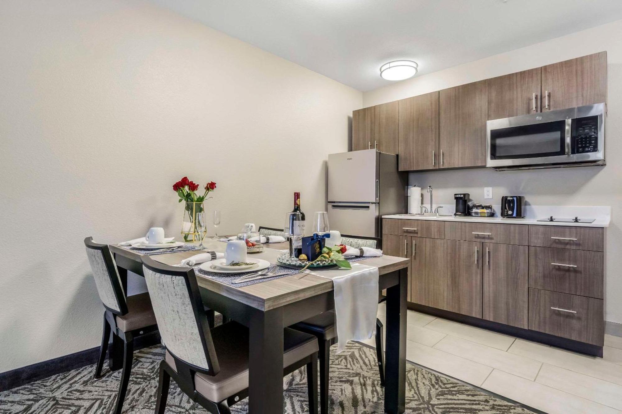 Comfort Inn & Suites Pacific - Auburn Zewnętrze zdjęcie